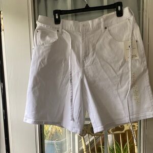 White Women's Shorts